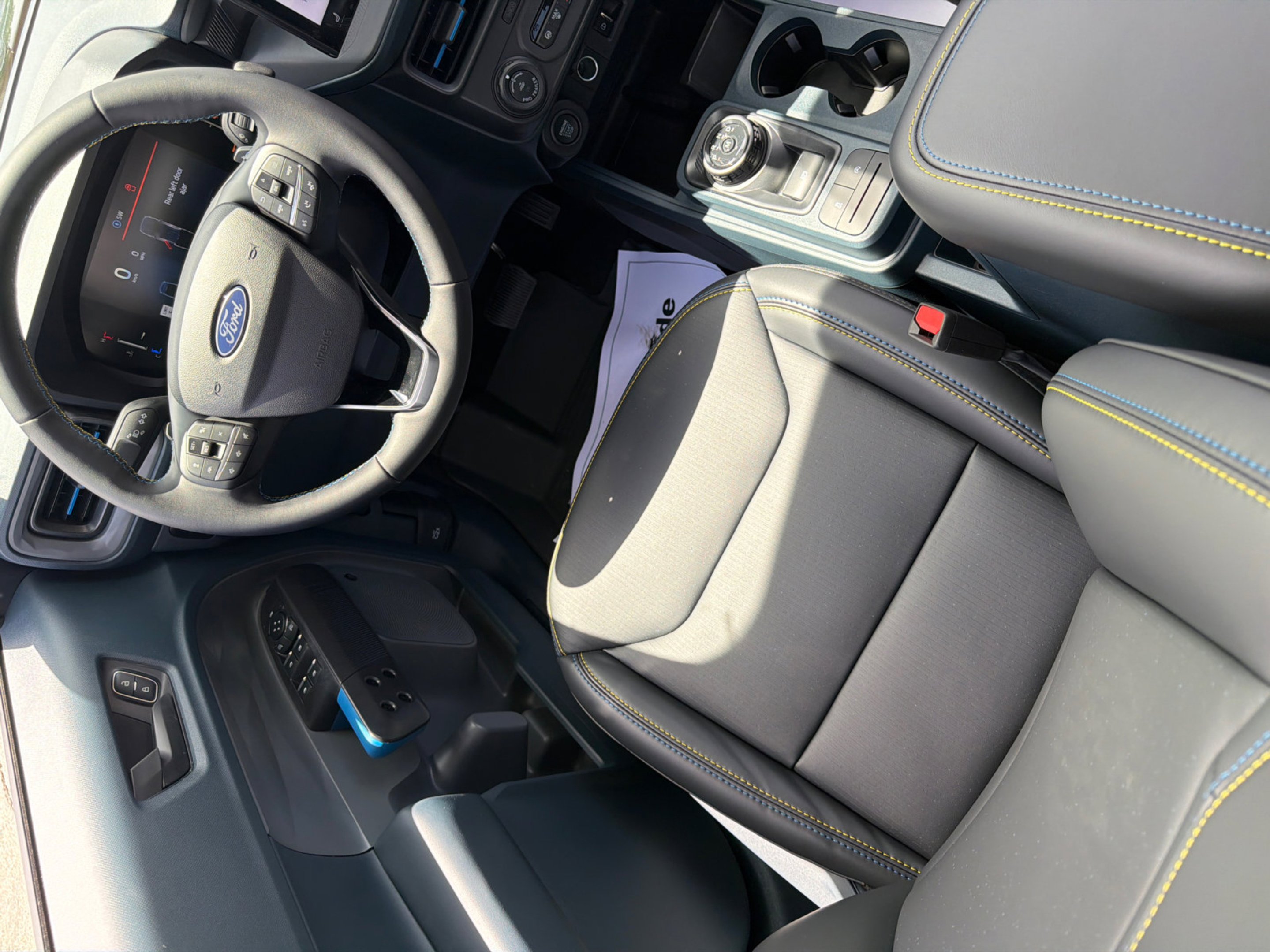 New 2026 Oxford White Ford XLT image 14