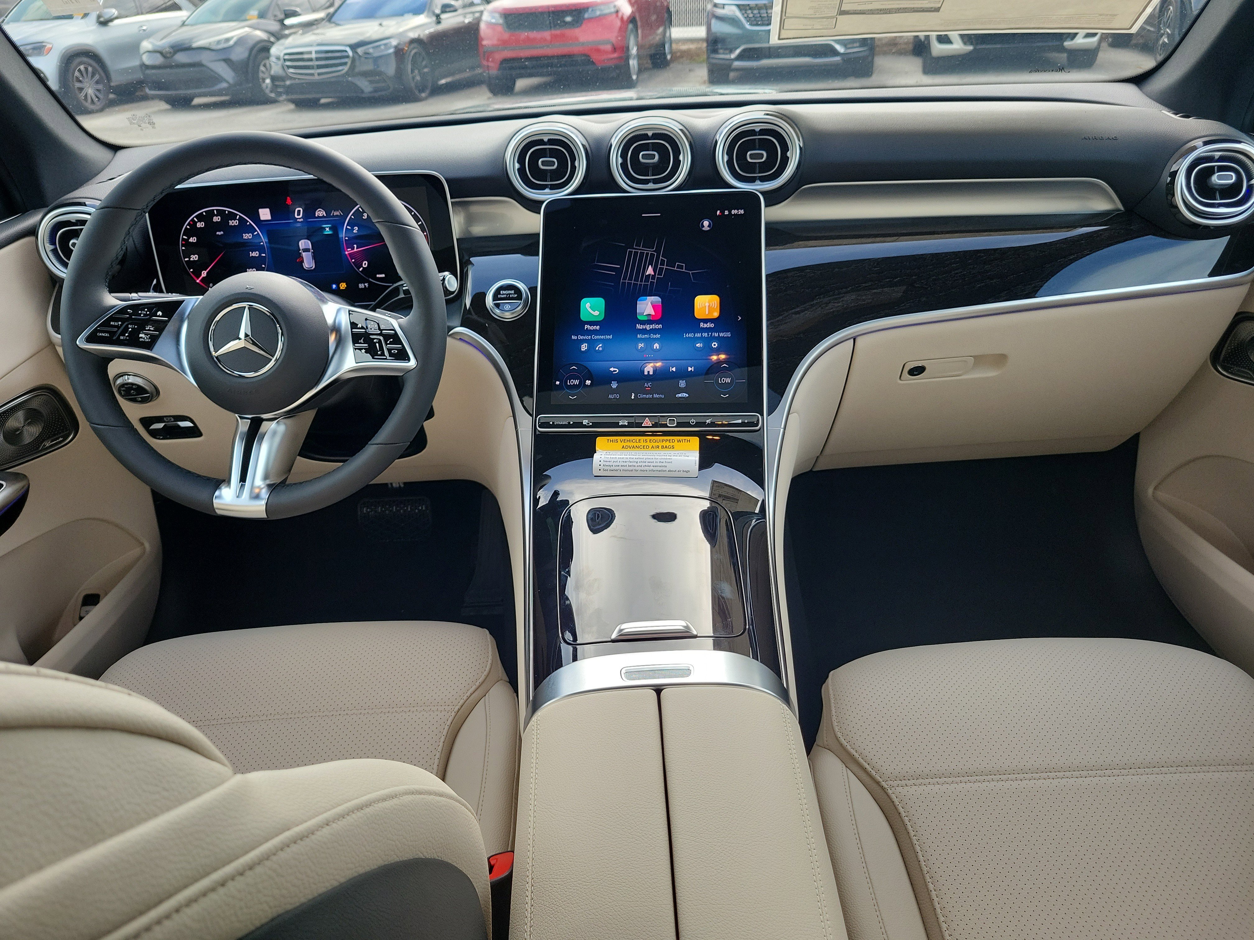 New 2026 Verde Silver Metallic Mercedes-Benz GLC 300 image 43