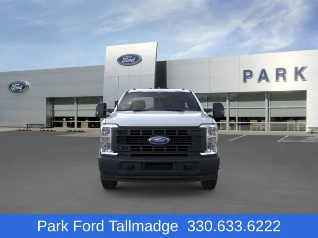 2025 Ford F-350 Super Duty Chassis Cab XL - Photo 6