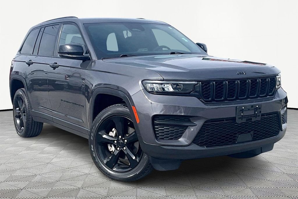 2023 Jeep Grand Cherokee Altitude - Photo 12