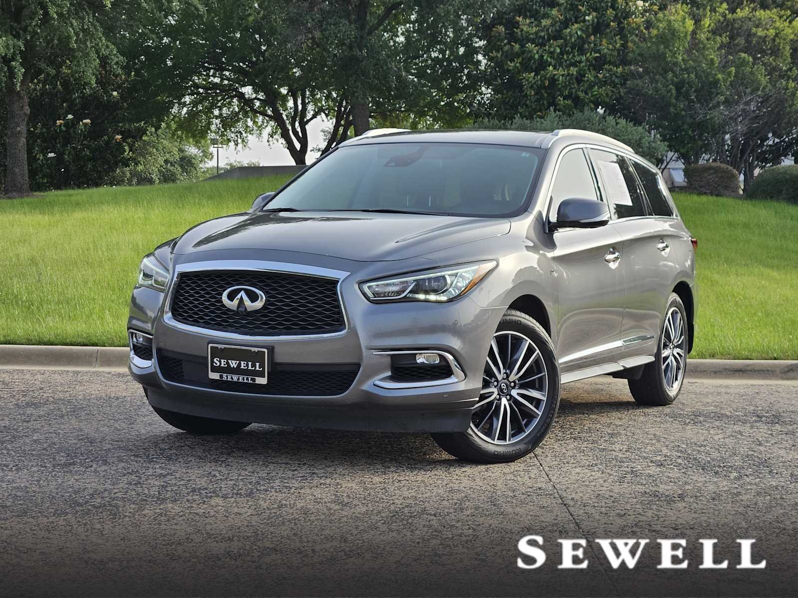 2020 INFINITI QX60 LUXE