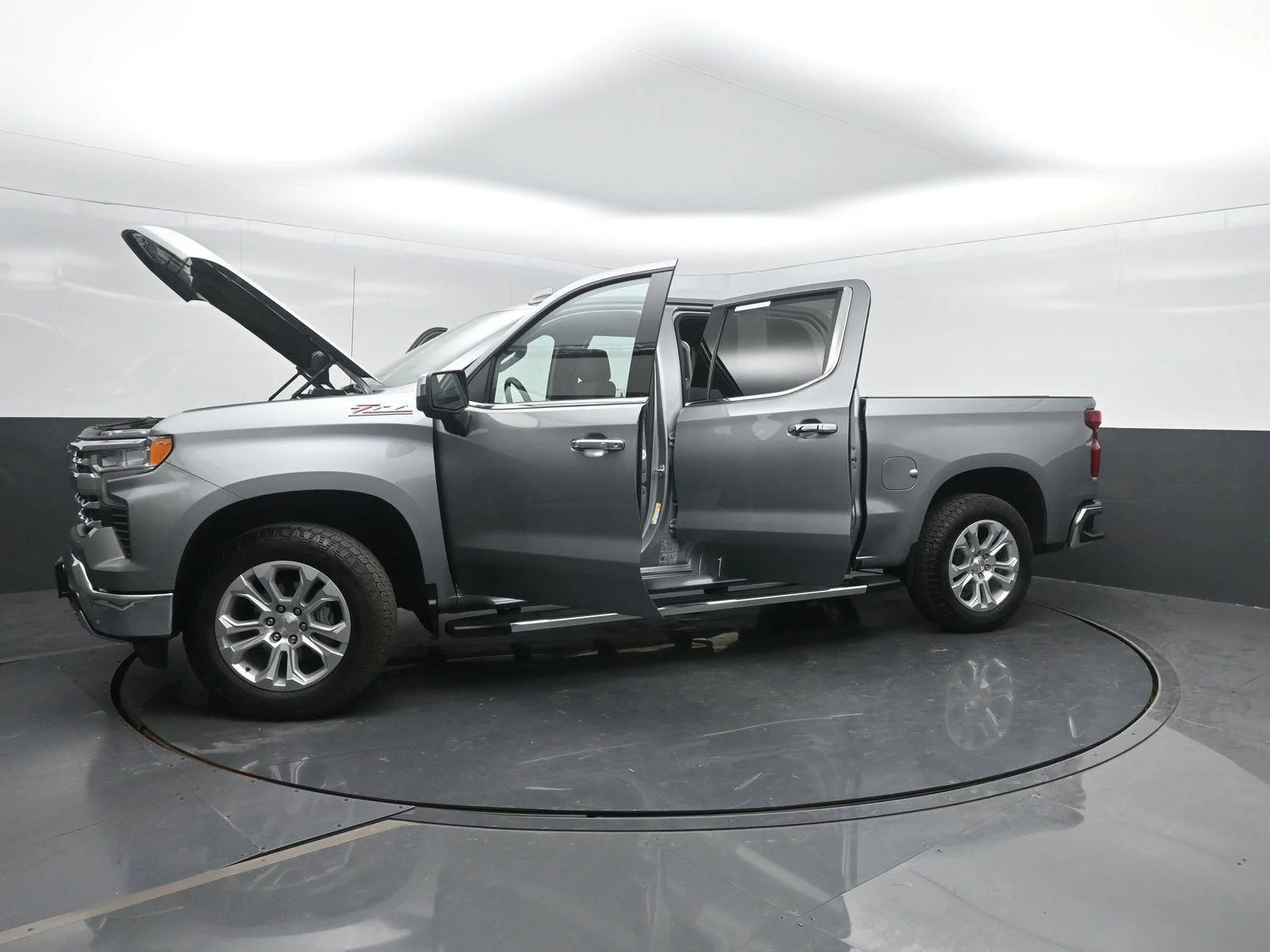 Used 2025 Sterling Gray Metallic Chevrolet LTZ image 55