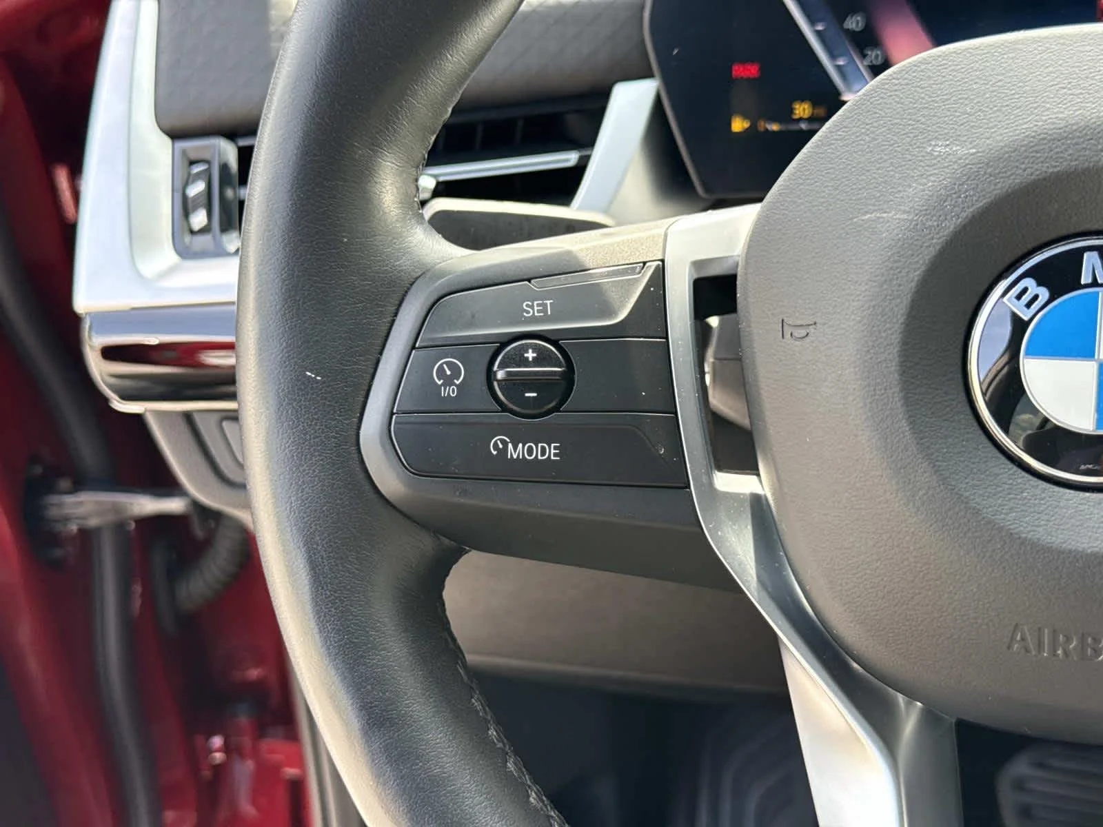 Used 2024 Vegas Red Metallic BMW xDrive28i image 22
