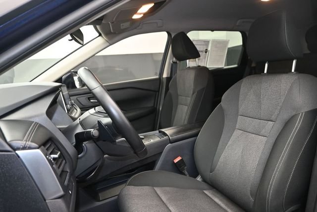 2025 Nissan Rogue SV - Photo 9
