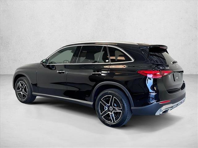 New 2026 Black Mercedes-Benz GLC 300 image 37