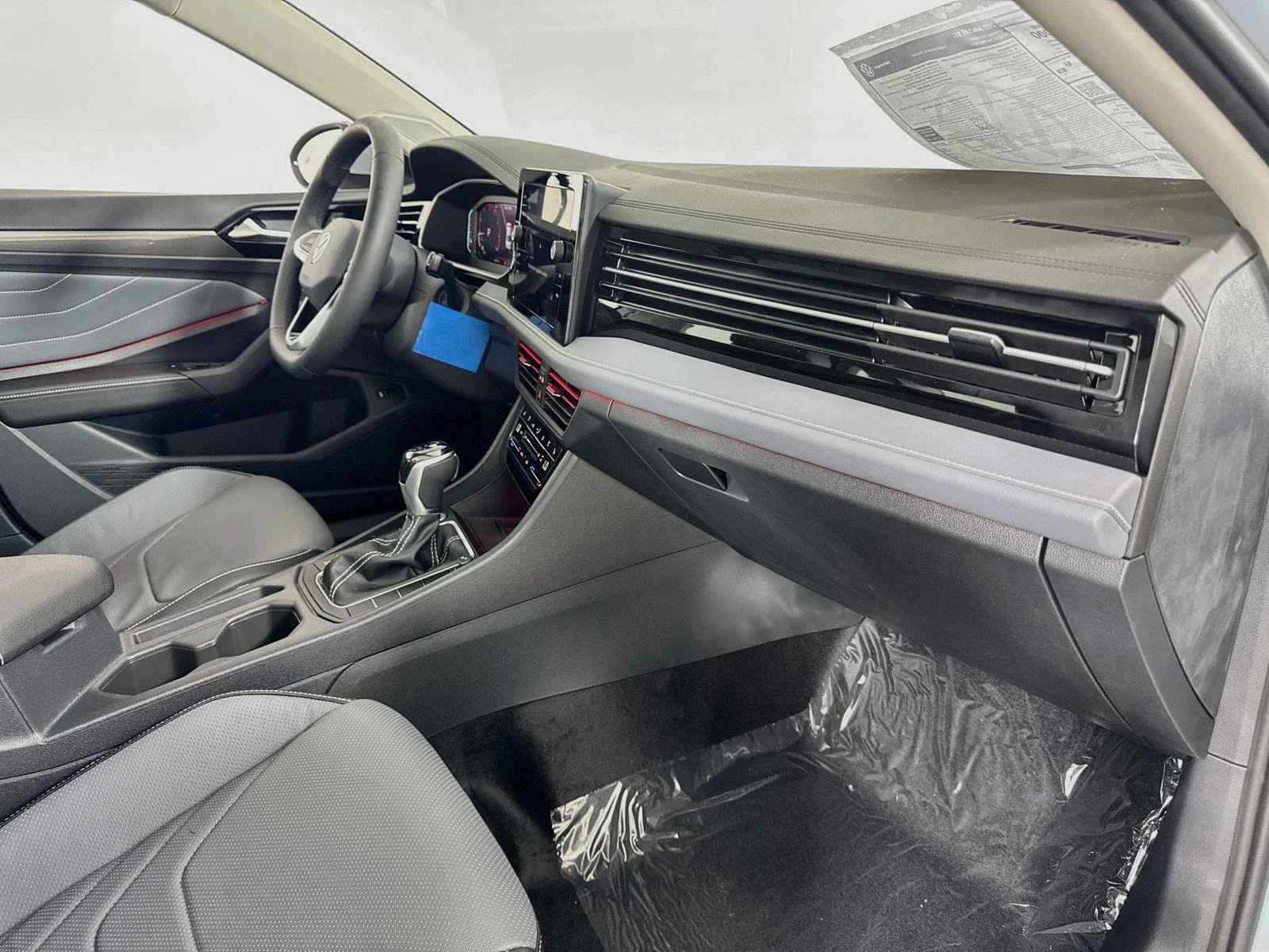 New 2027 GRAY Volkswagen SEL image 29