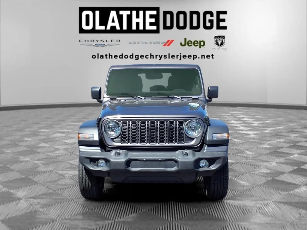 Certified Used 2025 Gray Jeep Sport S image 30