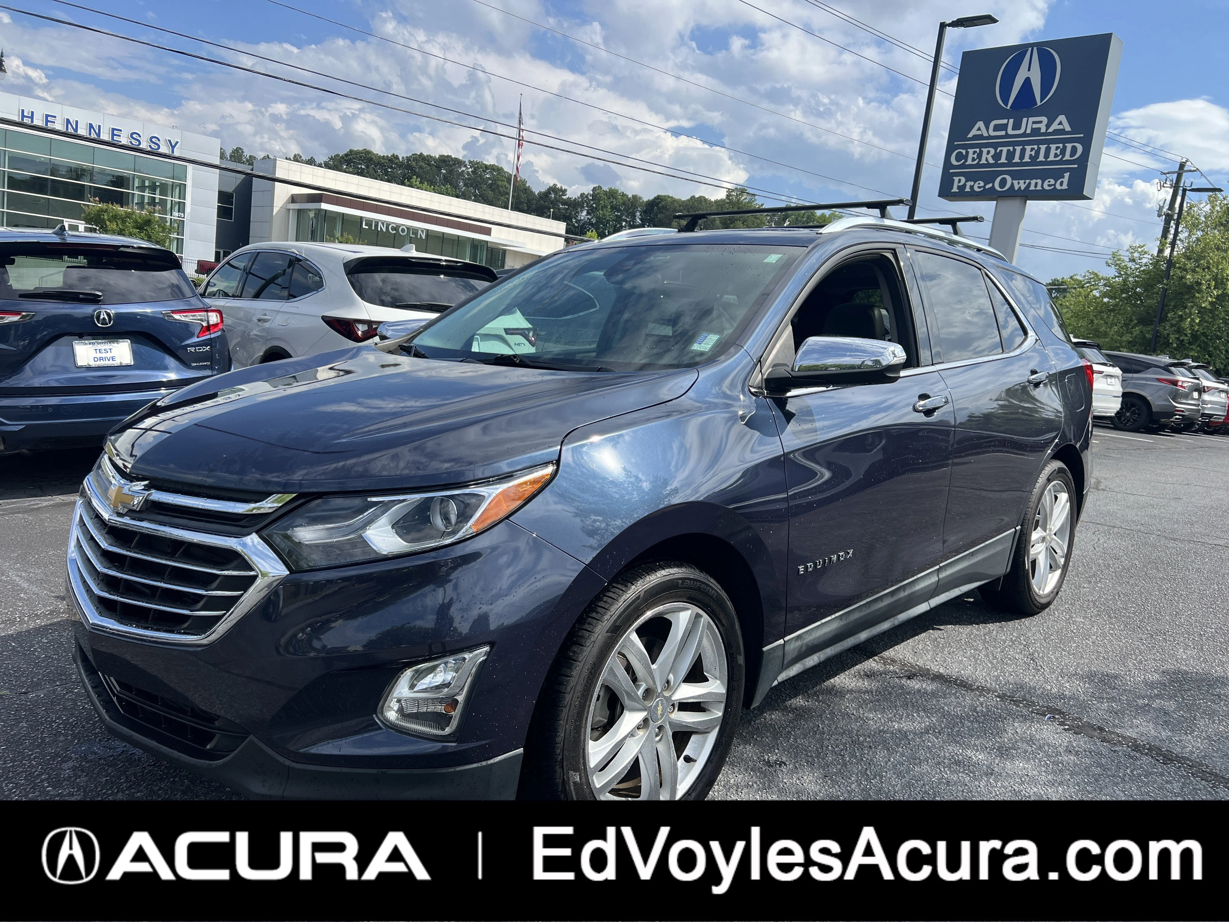 2018 Chevrolet Equinox Premier 2.0T's photo
