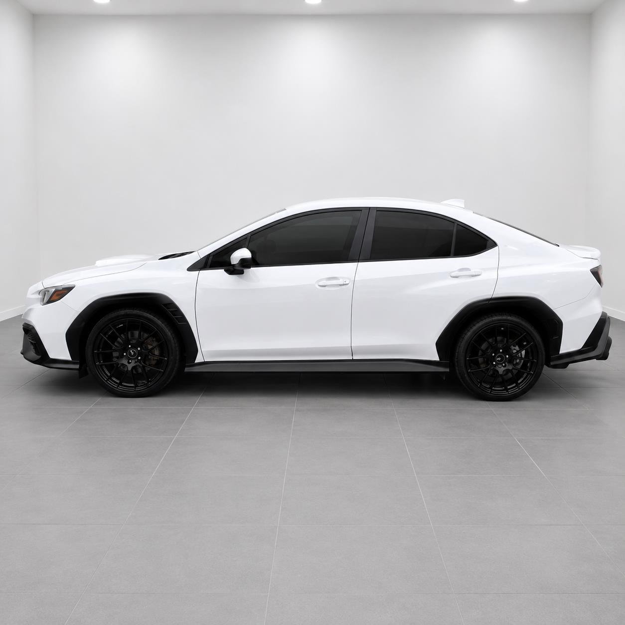 Used 2023 Magnetite Gray Metallic Subaru BASE image 2