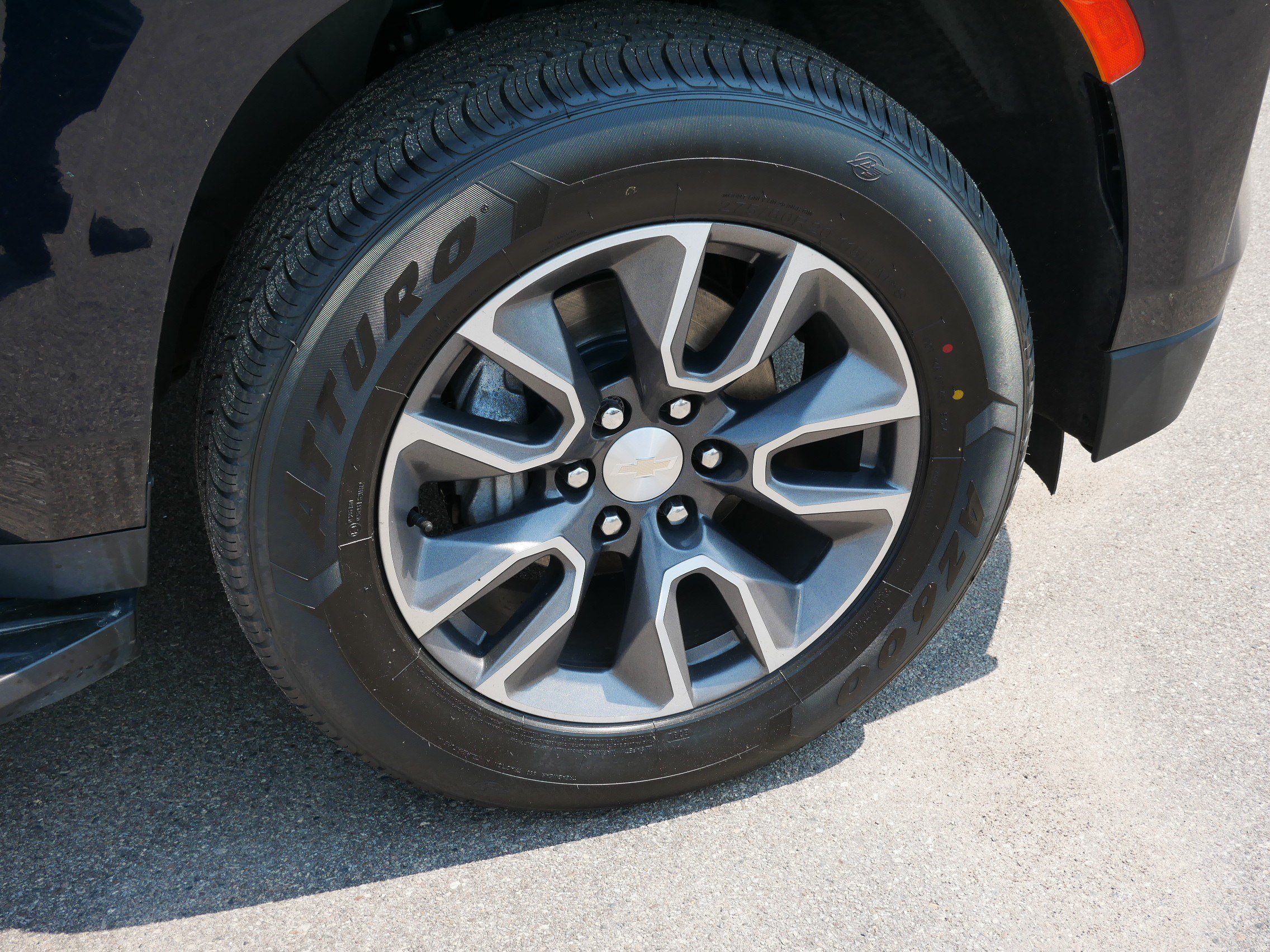 2023 Chevrolet Tahoe LS - Photo 15