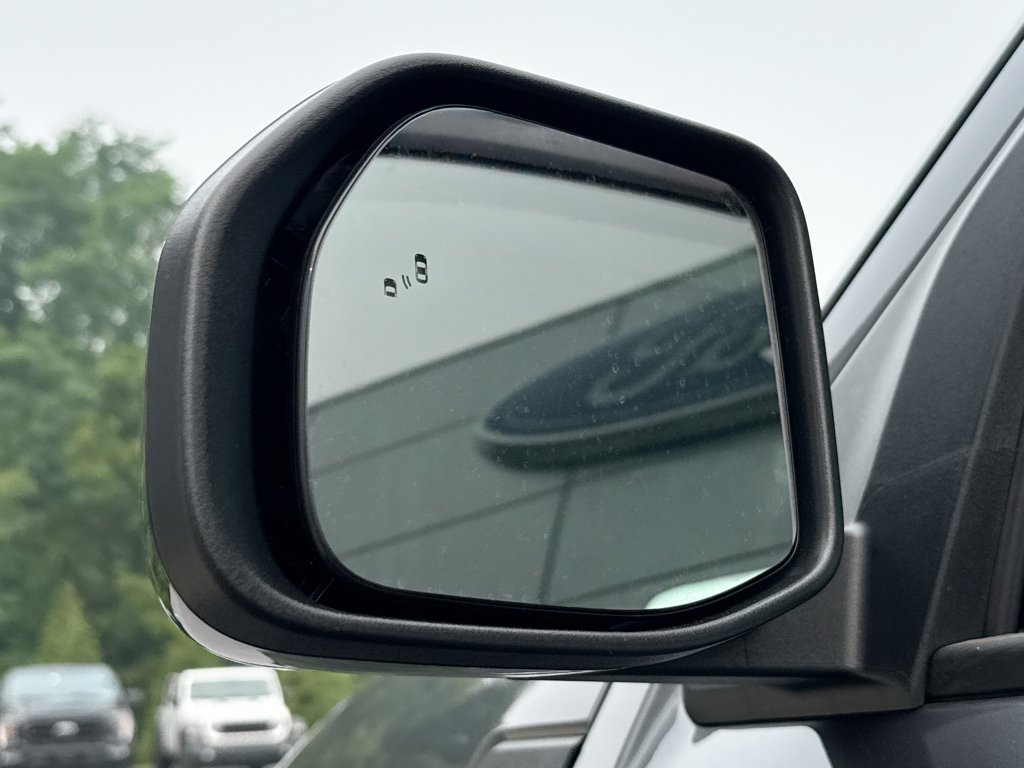 New 2026 Carbonized Gray Metallic Ford XLT image 24