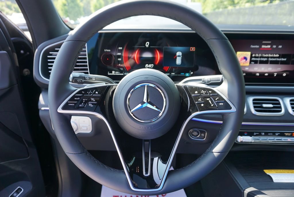 Used 2026 Obsidian Black Metallic Mercedes-Benz GLE 350 image 26