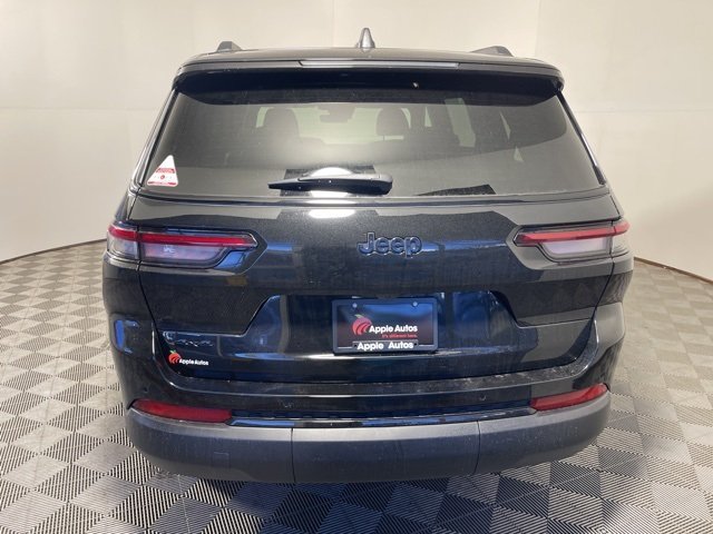 2025 Jeep Grand Cherokee Altitude X photo 3