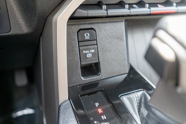 Used 2023 White Toyota SR5 image 33