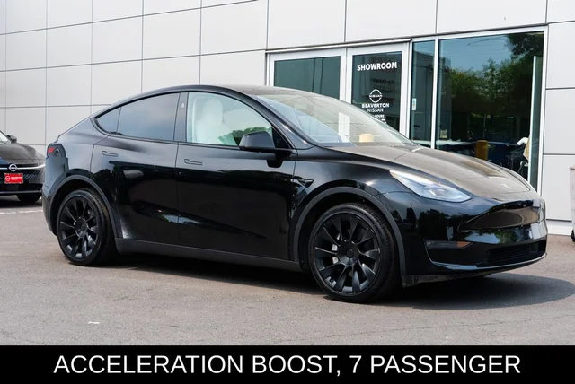 2023 Tesla Model Y Long Range