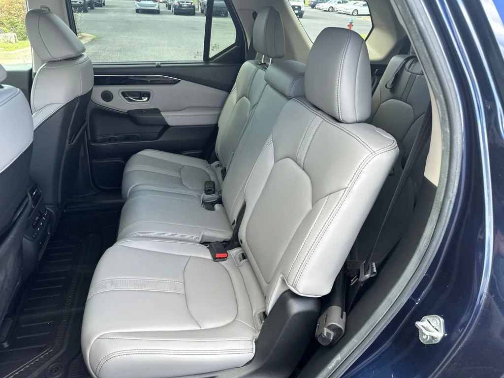 Certified Used 2025 Obsidian Blue Pearl Honda AWD EX-L image 15
