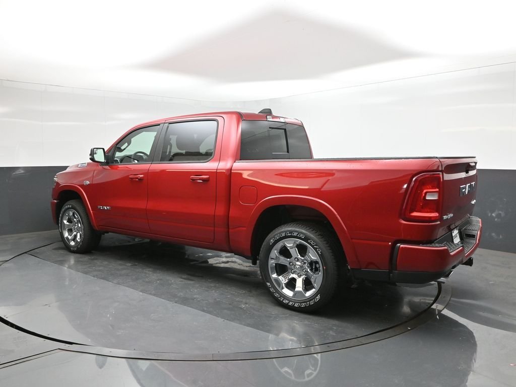 New 2026 Molten Red Pearl-Coat Exterior Paint RAM Big Horn/Lone Star image 5
