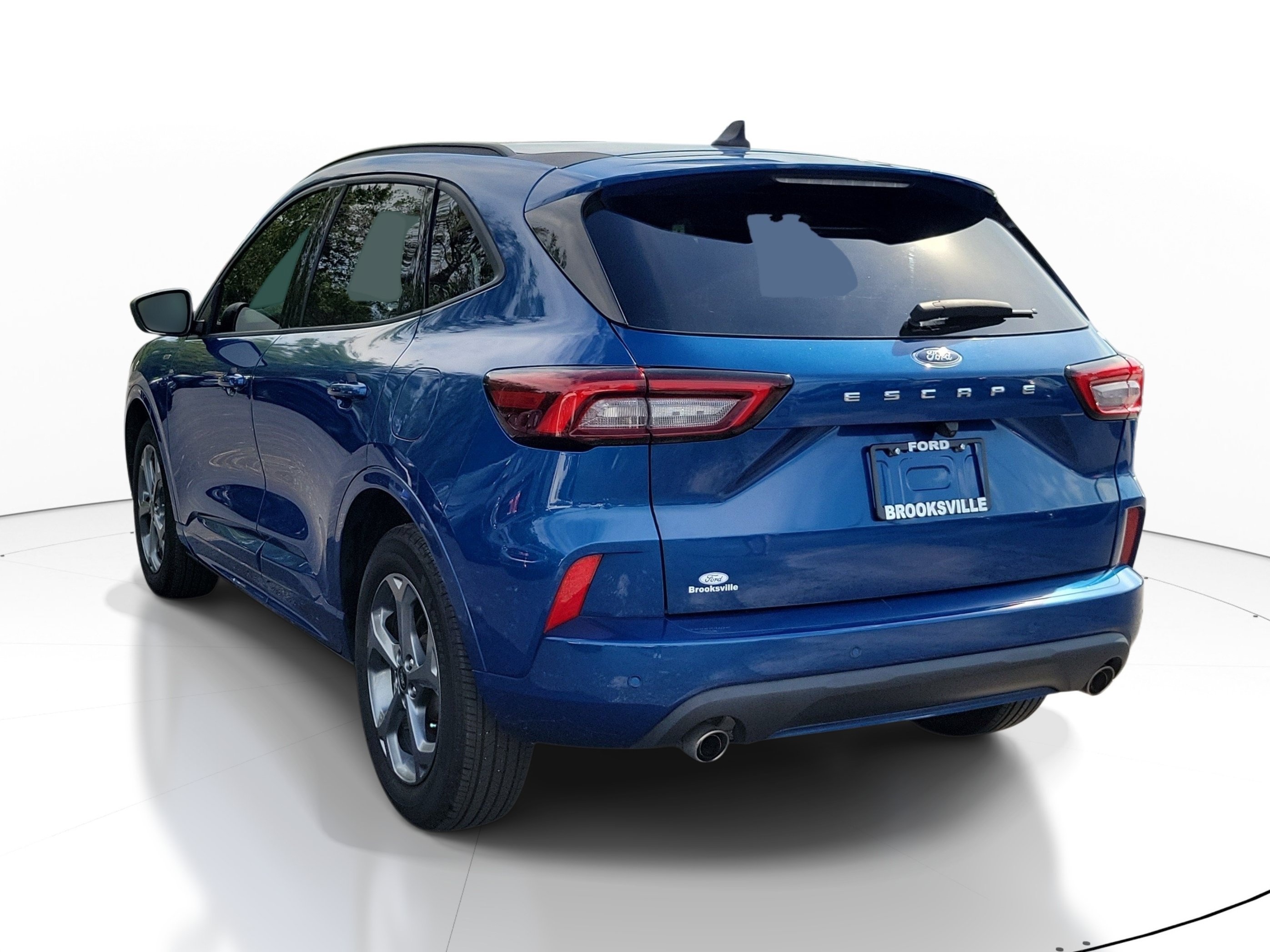 Used 2023 Blue Metallic Ford ST-Line image 3