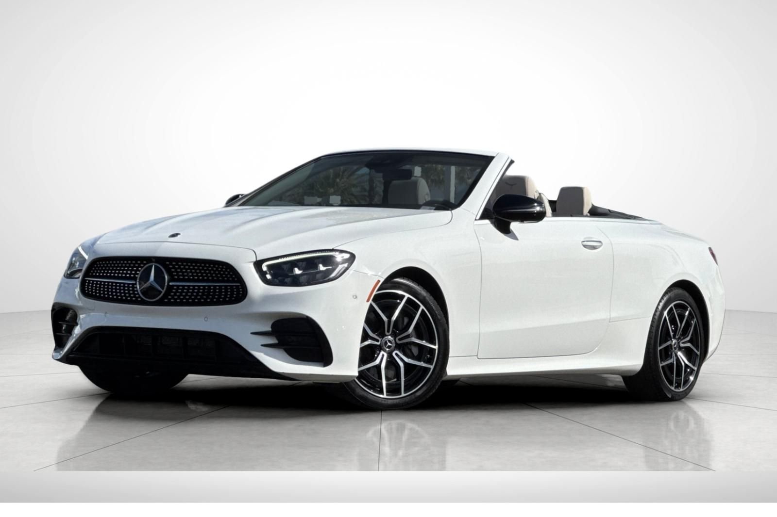 2023 Mercedes-Benz E-Class E450 4MATIC Cabriolet's photo