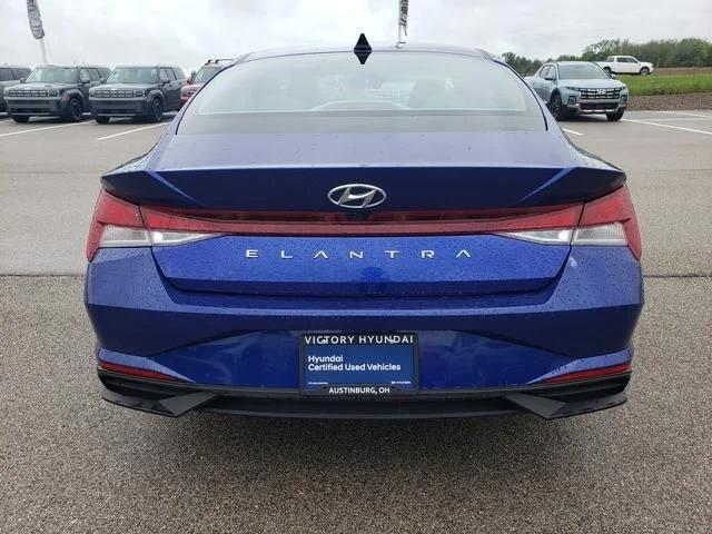 Used 2023 Blue Hyundai SEL image 6