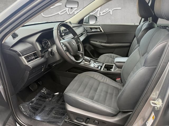 Used 2022 Mercury Gray Metallic Mitsubishi SE image 20