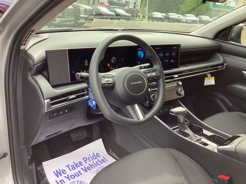 New 2026 Silver Hyundai SEL AWD image 20