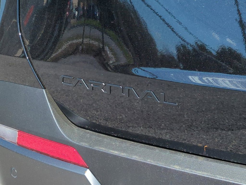2026 Kia Carnival SX Prestige - Photo 13