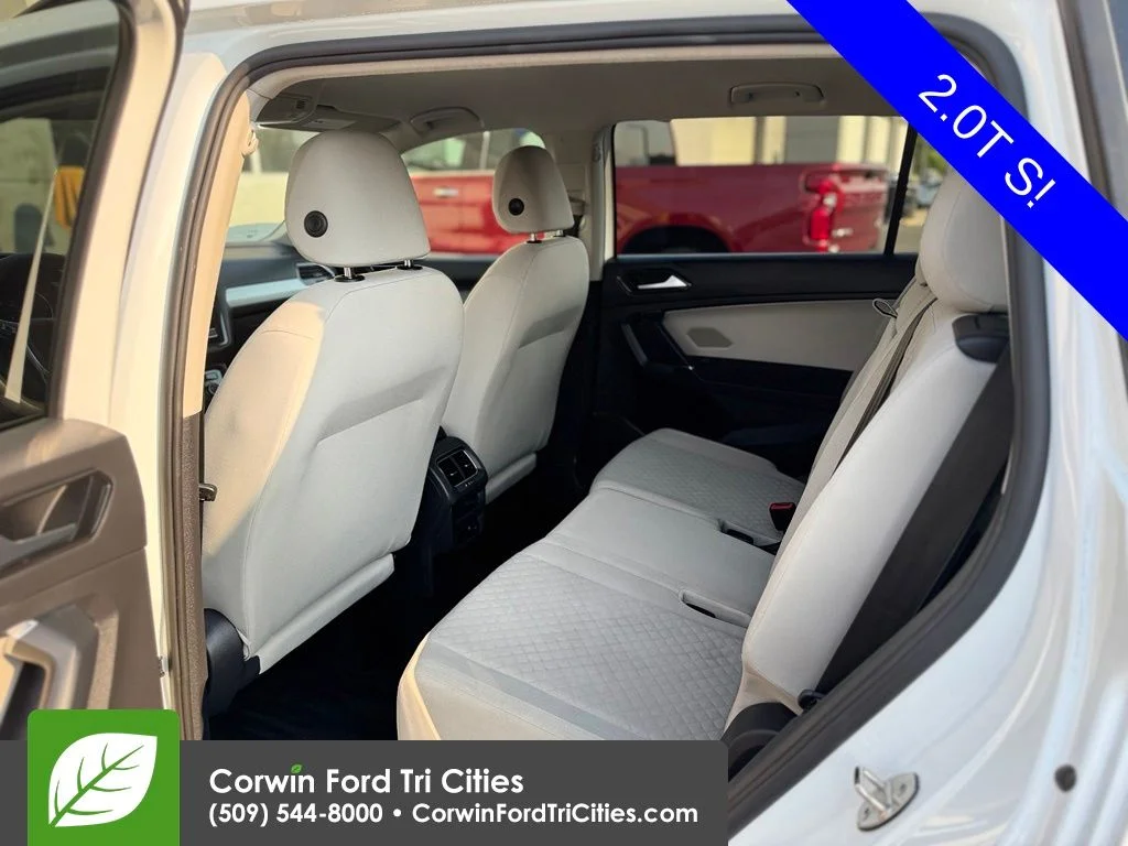 Used 2018 Pure White Volkswagen 2.0T S image 4