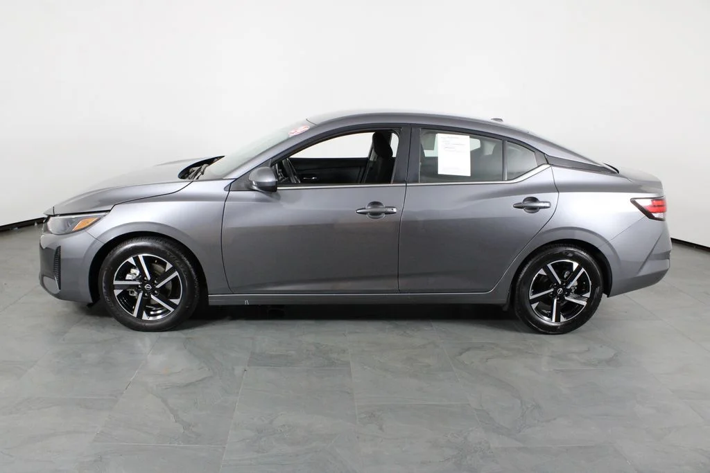2024 Nissan Sentra SV - Photo 12
