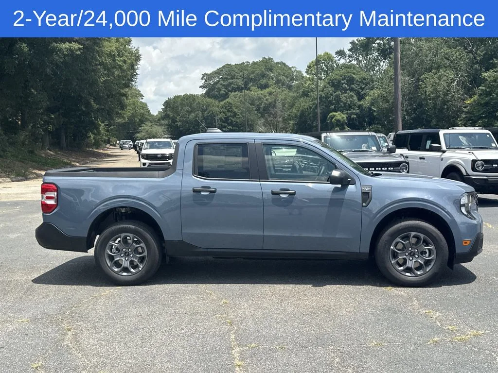 New 2026 Gray Ford XLT image 8