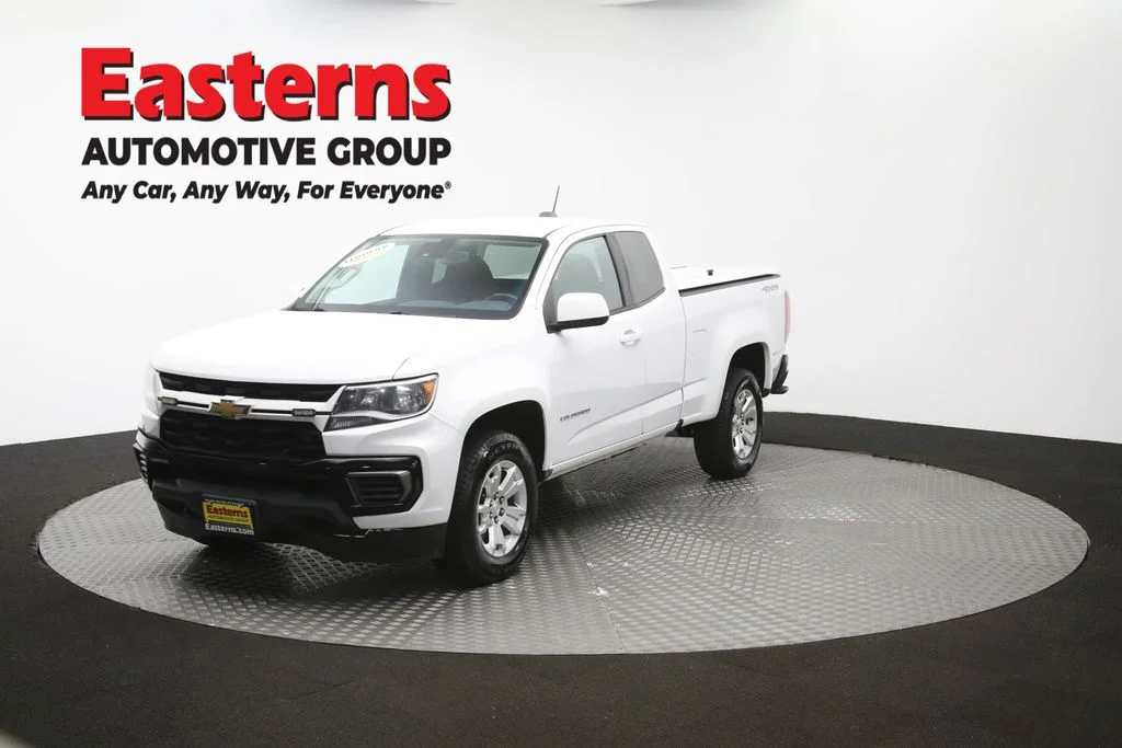 Used 2022 White Chevrolet LT image 51