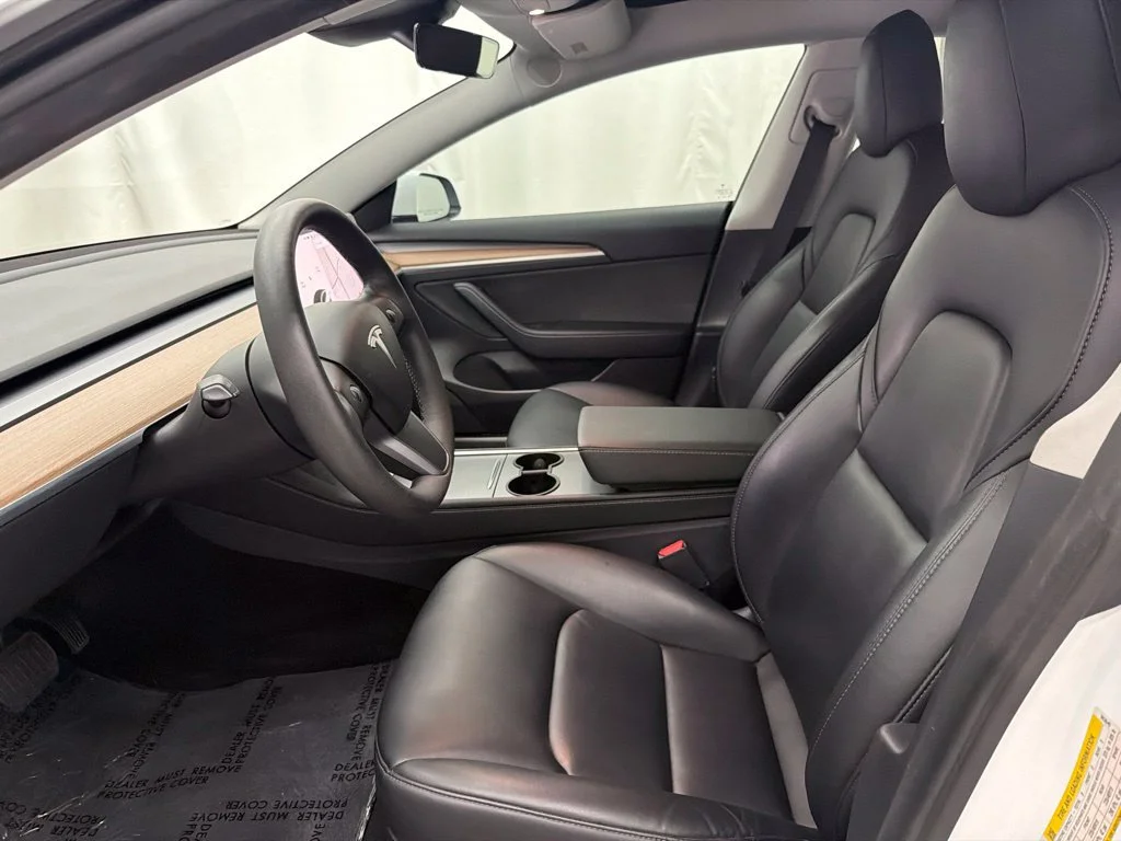 Used 2021 White Tesla Long Range image 12