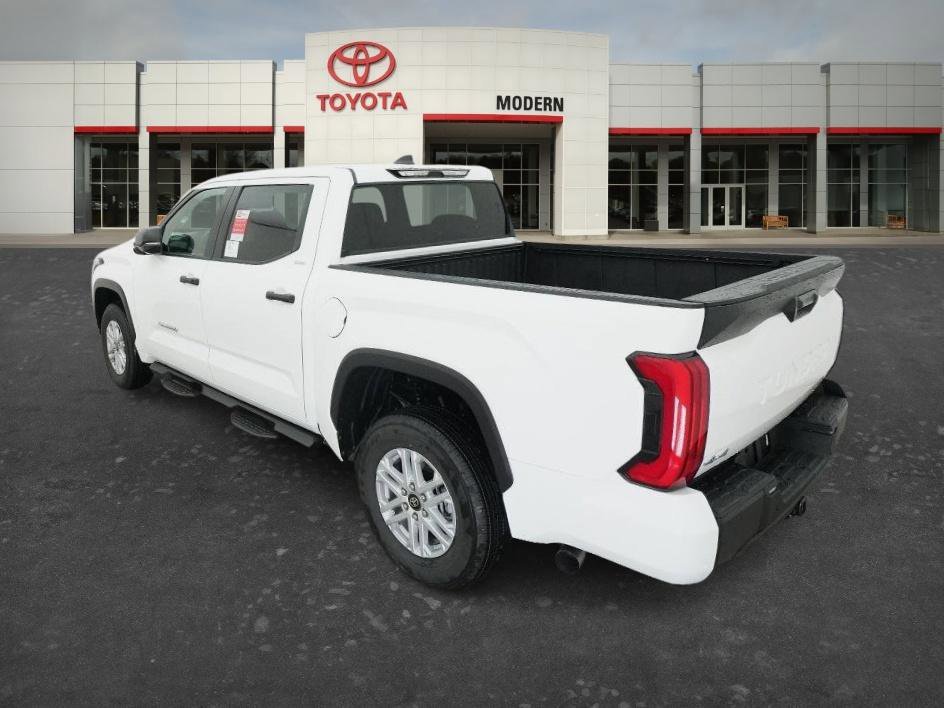 New 2026 Ice Cap Toyota SR5 image 10