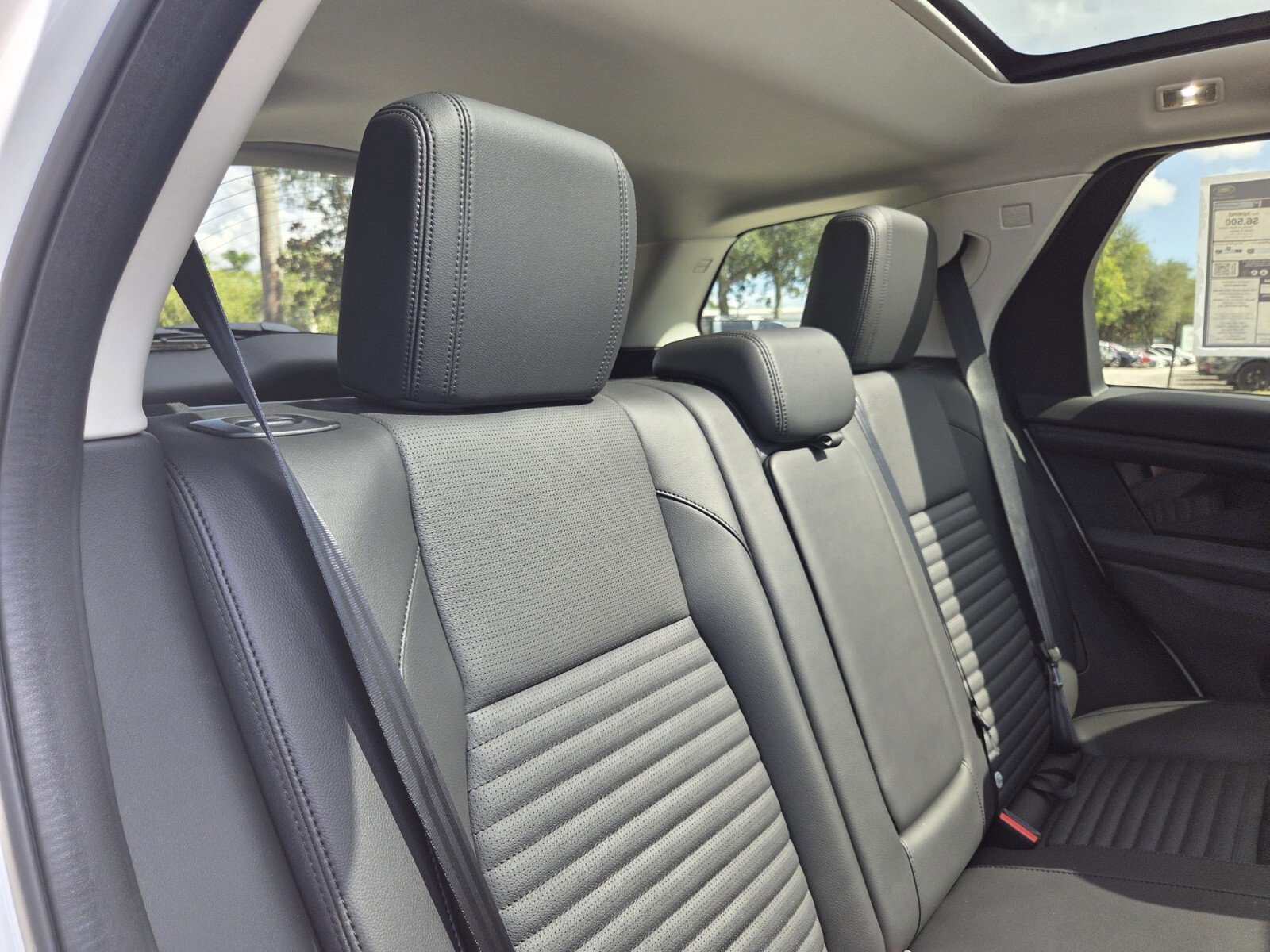 2025 Land Rover Discovery Sport S - Photo 14