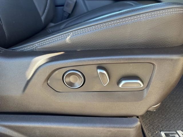 Used 2023 Beige GMC Denali image 40