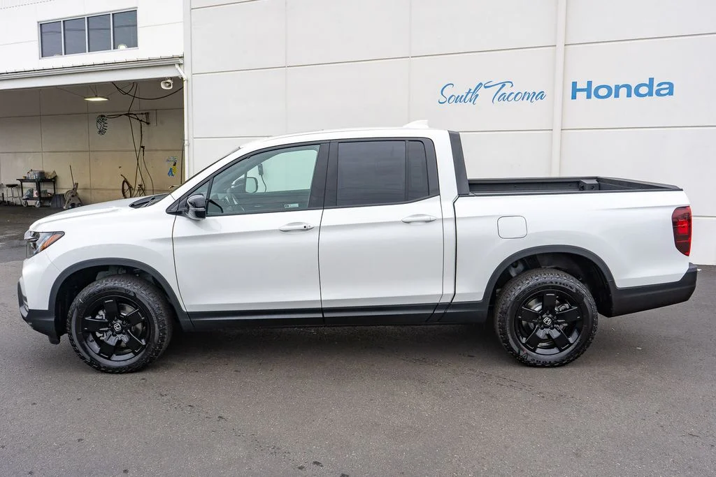 New 2026 Platinum White Pearl Honda Black Edition image 9