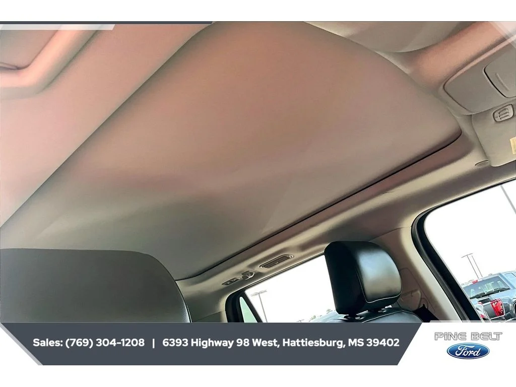 Used 2025 Stone Blue Metallic Ford Active image 16