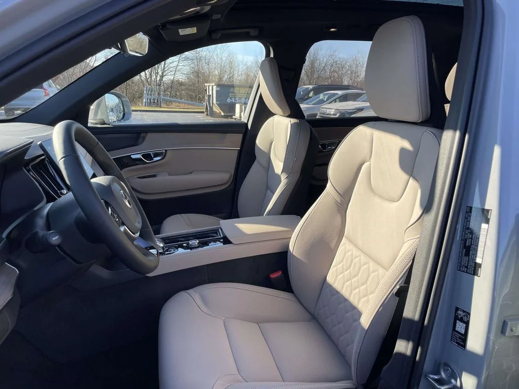 New 2026 Vapour Grey Volvo Plus image 8