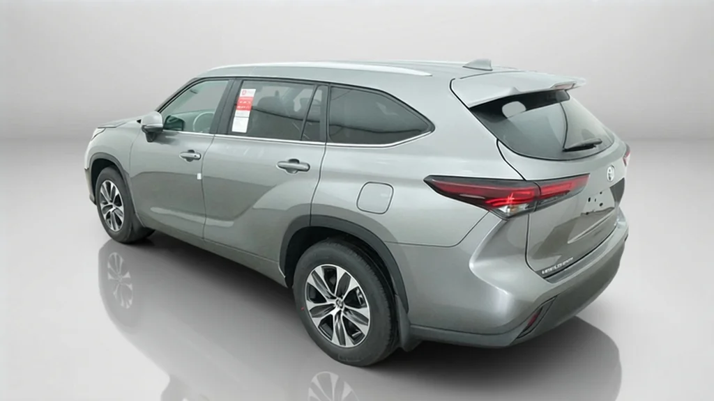 New 2026 Heavy Metal Toyota XLE image 14