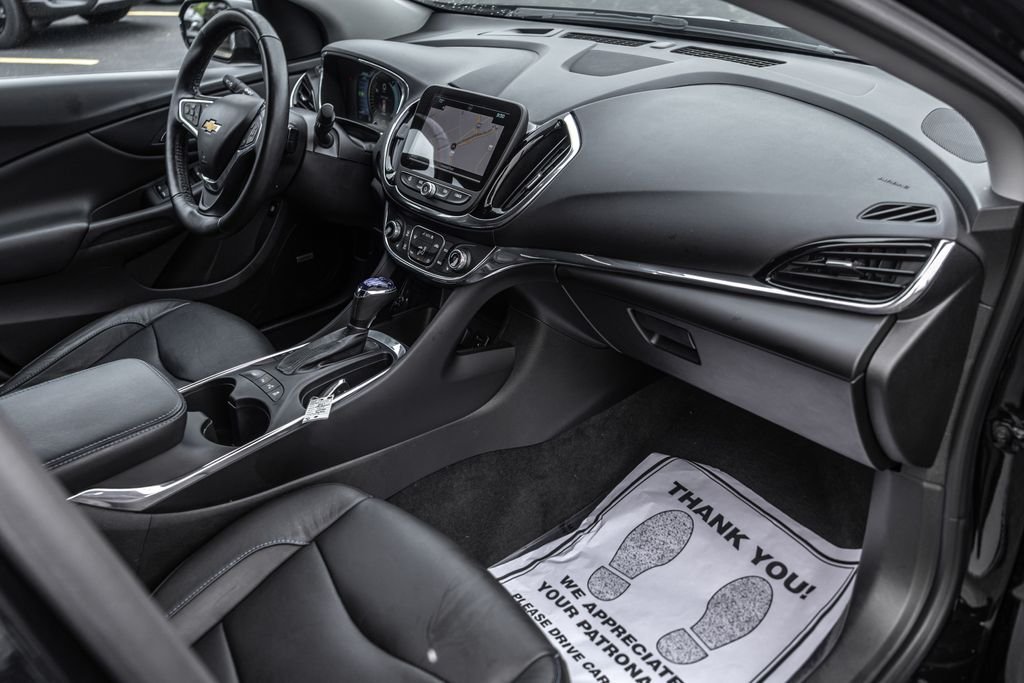 Used 2017 Black Chevrolet Premier image 31