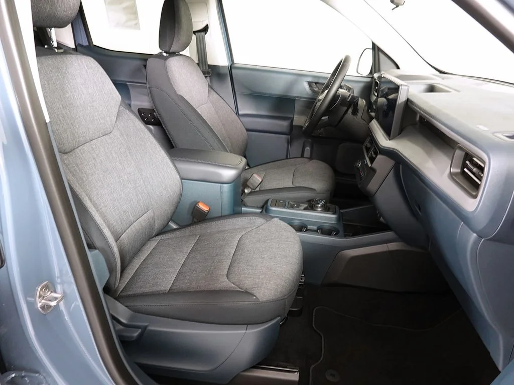New 2026 Azure Gray Metallic Tri-Coat Ford XLT image 15