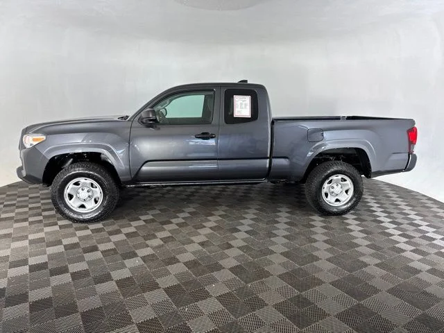 Used 2022 Gray Toyota SR image 8