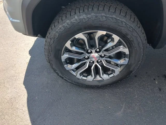 New 2026 Sterling Metallic GMC Denali image 29