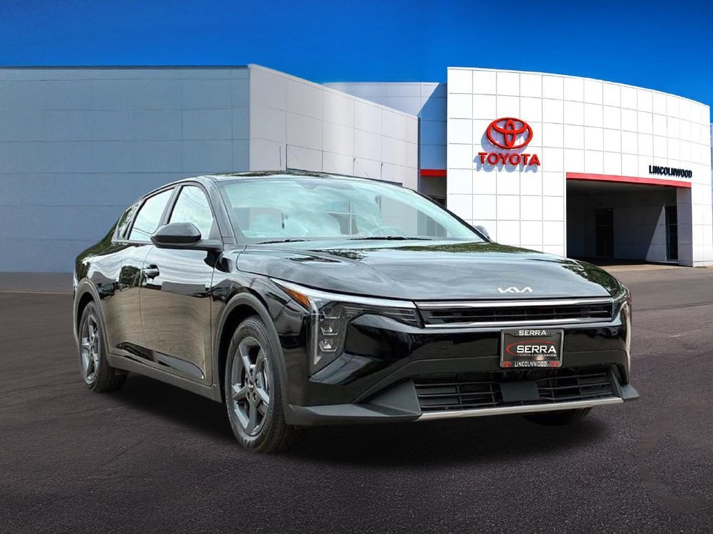 Used 2026 Black Kia LXS image 8