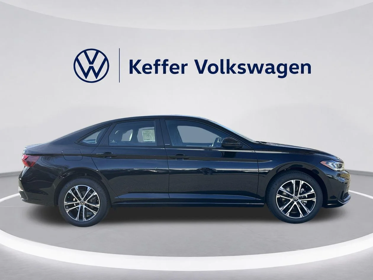 New 2026 Black Volkswagen 1.5T Sport image 6