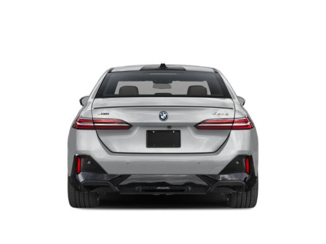 New 2027 Dark Graphite Metallic BMW 550e xDrive image 8