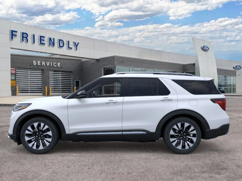 New 2026 Star White Metallic Tri-Coat Ford Platinum™ image 3