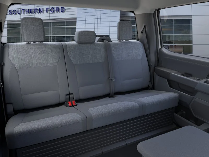 New 2026 Oxford White Ford XLT image 34