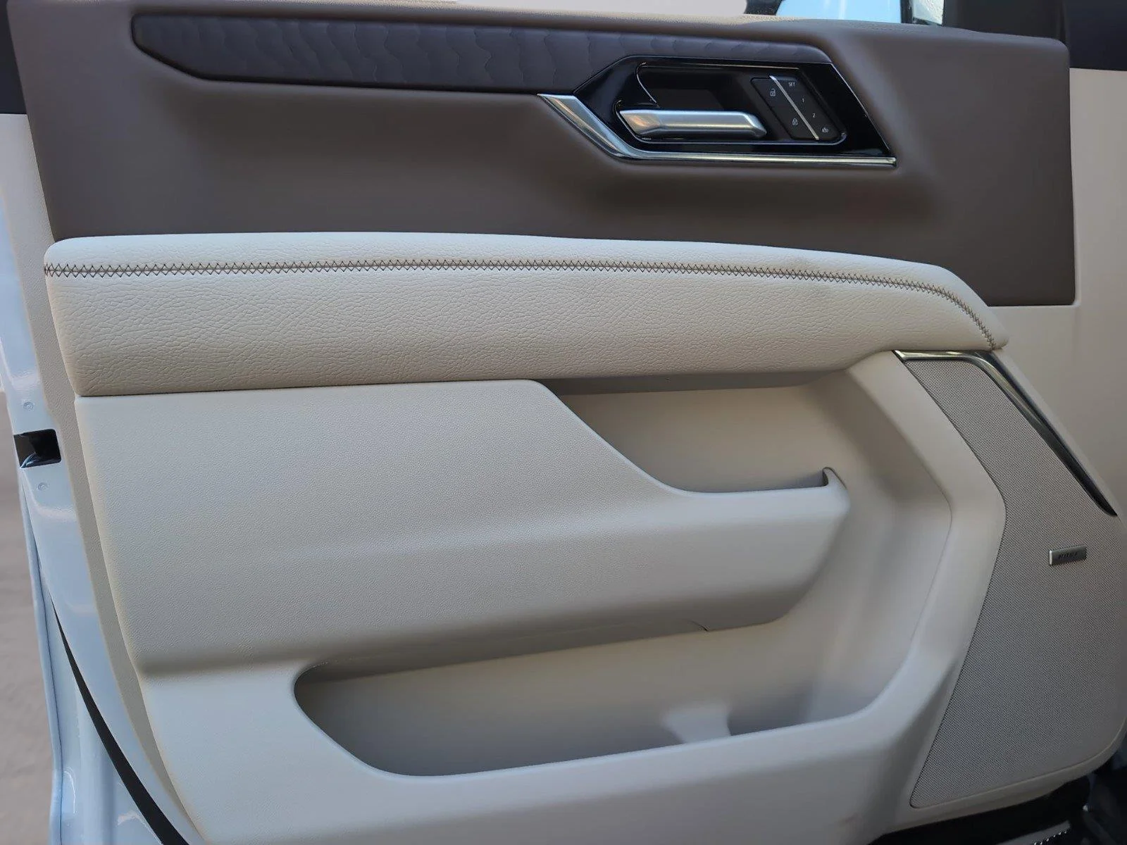 New 2026 Glacier White Tricoat GMC Denali image 18