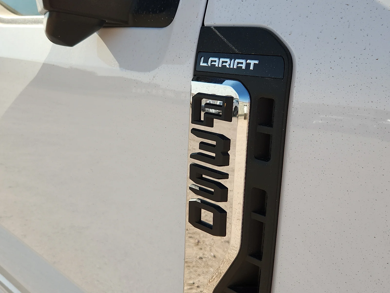 New 2026 Oxford White Ford Lariat image 10